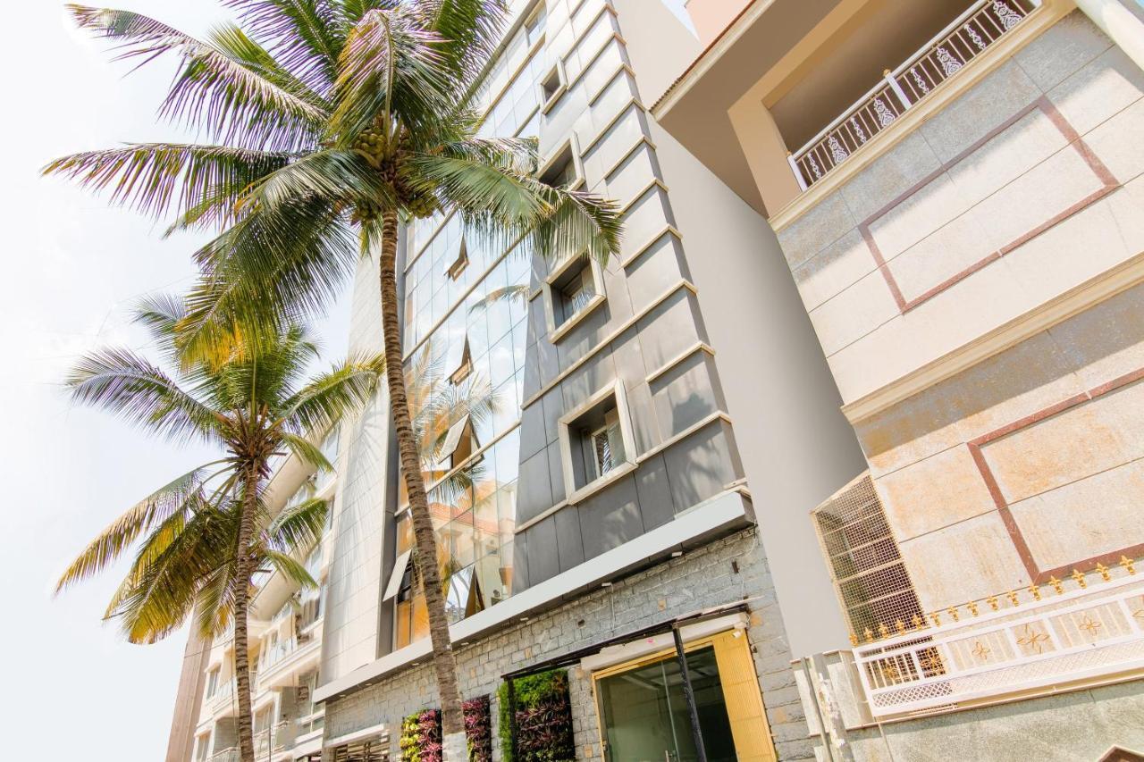 Hotel Central Suites Bangalore Bagian luar foto